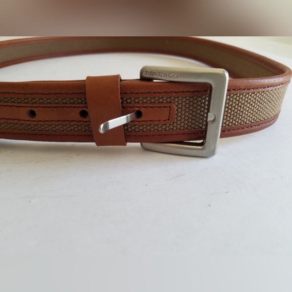 Michael Kors Men's Leather Trim Belt Silver Plated Buckle Size 40 Tan - Picture 3 of 15